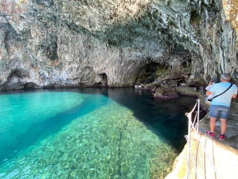 Casa Alba Castro Salento Villa Bagian luar foto